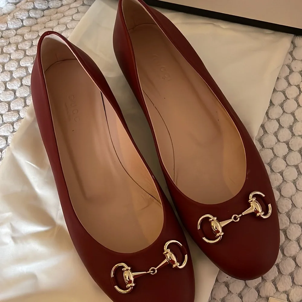 Gucci responsibility sandals:authentic pre loved - Picture 3 of 10